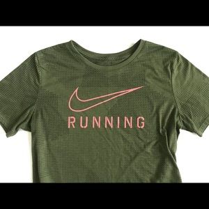 NIKE Shirt | Medium
